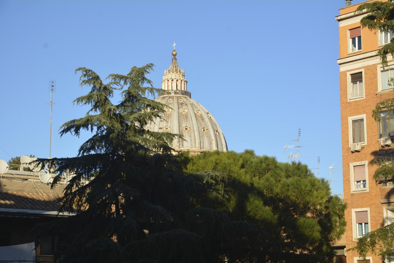 Vatican Corner Family Apartment Rome Bagian luar foto